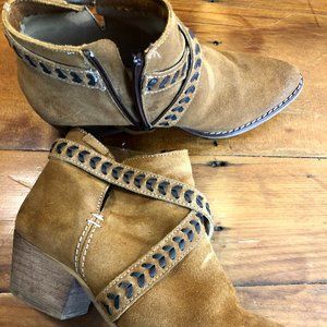 Mtng Women's suede booties - size 39 (U.S. size 8)